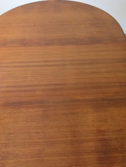 Table ovale teck scandinave des années 60 extensible jusqu’à 243 cm