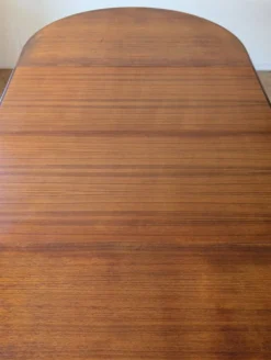 Table ovale teck scandinave des années 60 extensible jusqu’à 243 cm