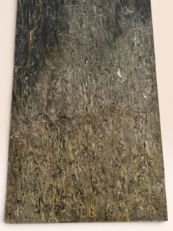 Table à plateau de marbre, pieds fuseaux cannelés tournés, circa 1850