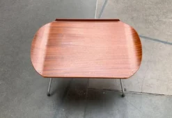 Table plateau pliant en teck alminette norvégienne du milieu du siècle de f.m. Produkt, Frederiksberg Metalvarefabrik, années 1960
