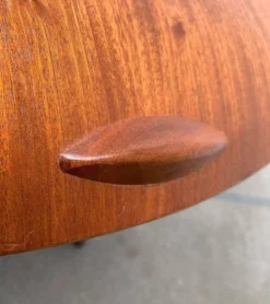 Table plateau pliant en teck alminette norvégienne du milieu du siècle de f.m. Produkt, Frederiksberg Metalvarefabrik, années 1960