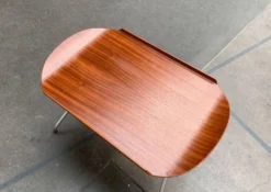 Table plateau pliant en teck alminette norvégienne du milieu du siècle de f.m. Produkt, Frederiksberg Metalvarefabrik, années 1960