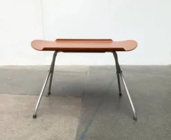 Table plateau pliant en teck alminette norvégienne du milieu du siècle de f.m. Produkt, Frederiksberg Metalvarefabrik, années 1960
