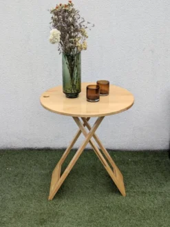 Table pliante design “Suzy” Adrian Reed bois blond vintage 80