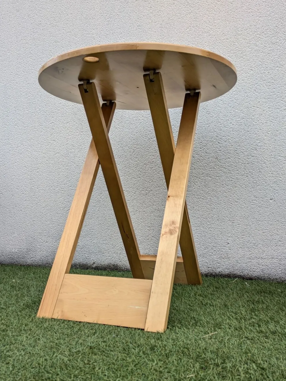 Table pliante design “Suzy” Adrian Reed bois blond vintage 80