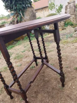 Table pliante en chêne