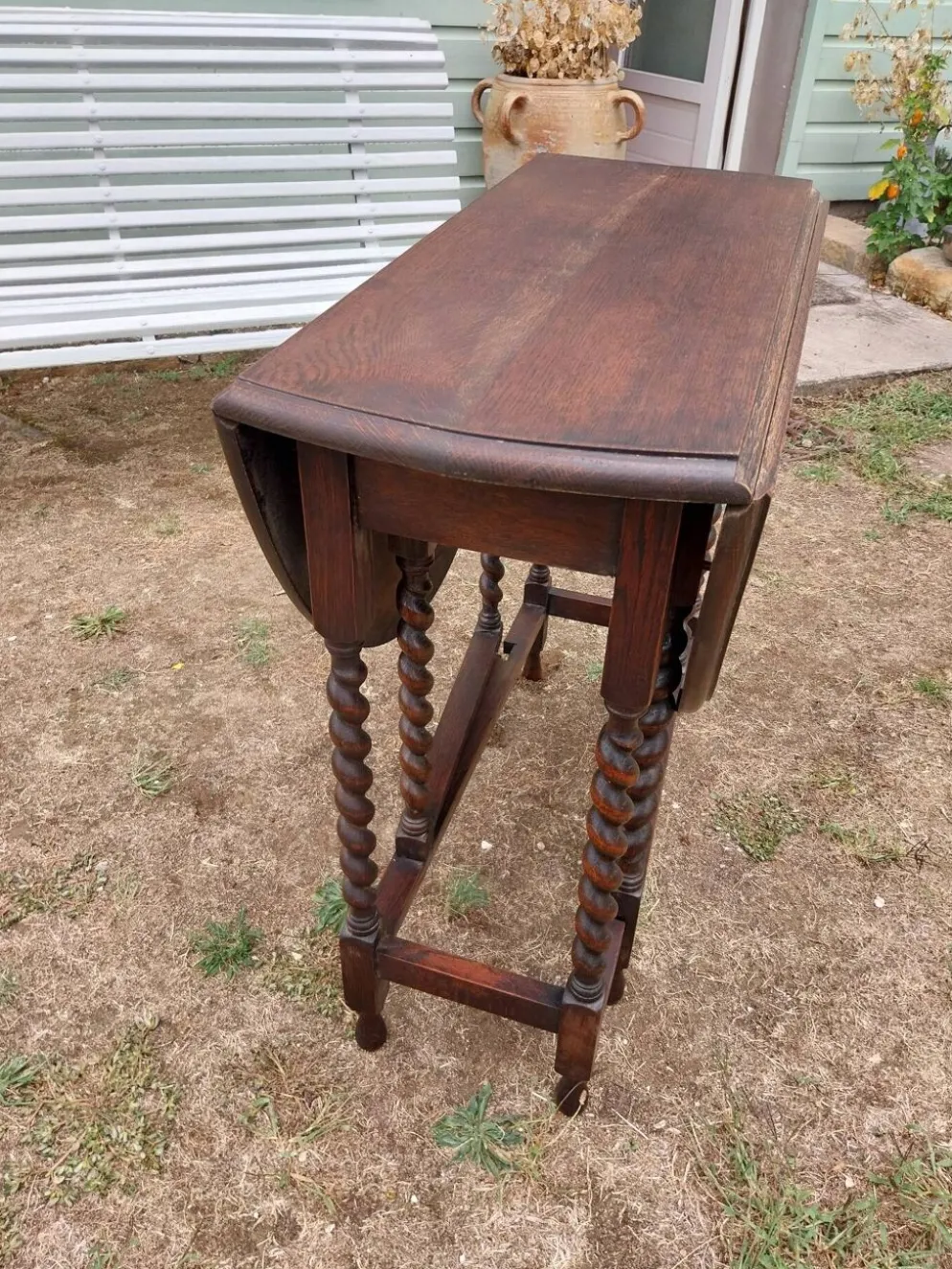 Table pliante en chêne