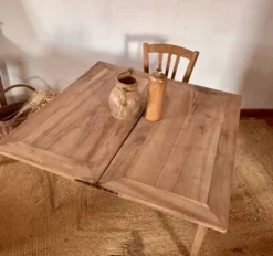 Table portefeuille ancienne extensible en bois massif brut