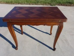 Table portefeuille en chêne