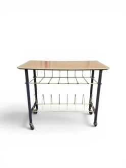 Table porte-revues vintage années 50 en métal et formica