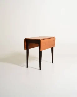 Table à rabats en pin massif scandinave, années 1960