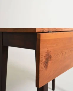 Table à rabats en pin massif scandinave, années 1960
