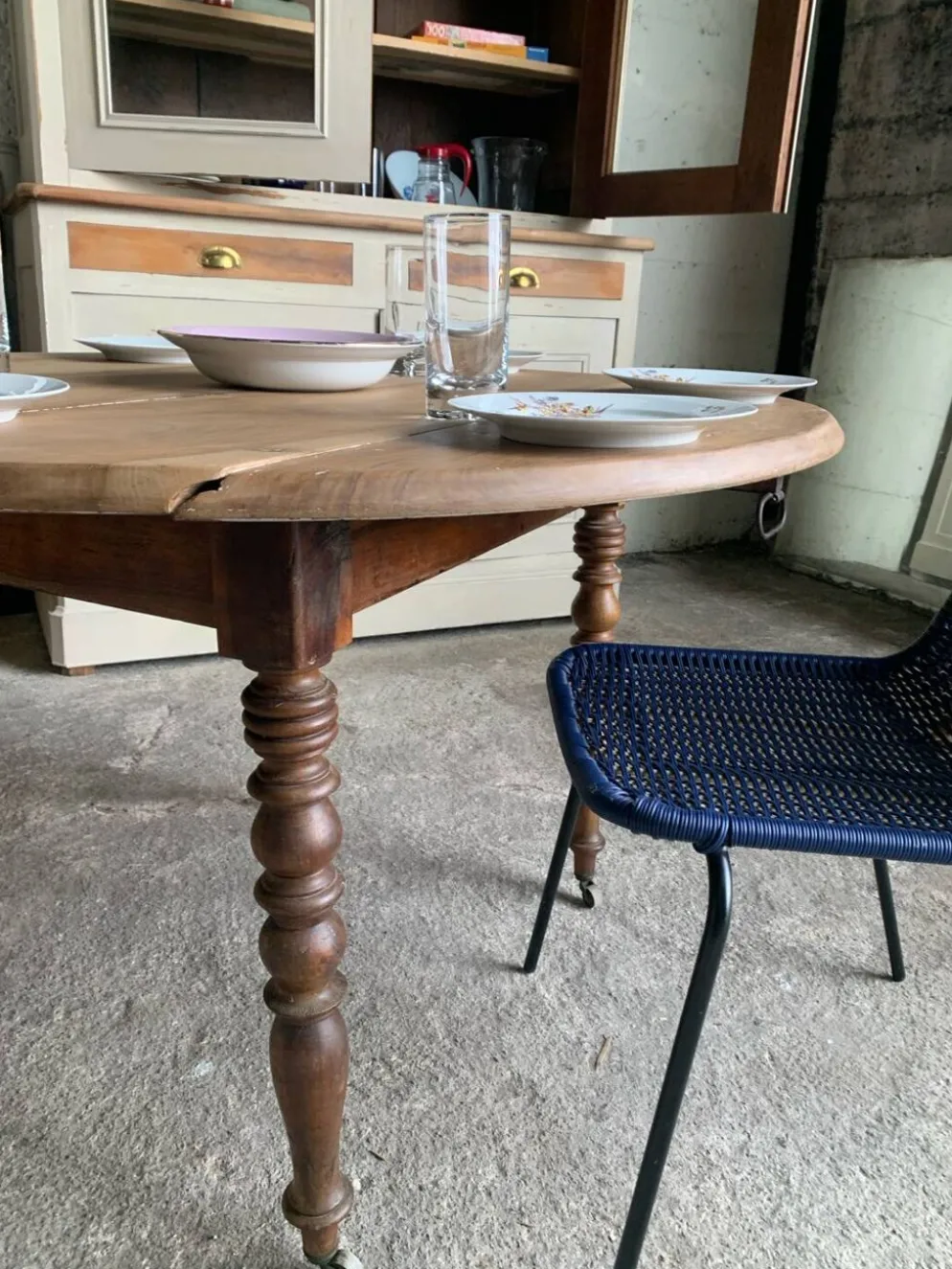 Table à rabats 4-6 personnes