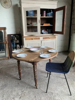 Table à rabats 4-6 personnes