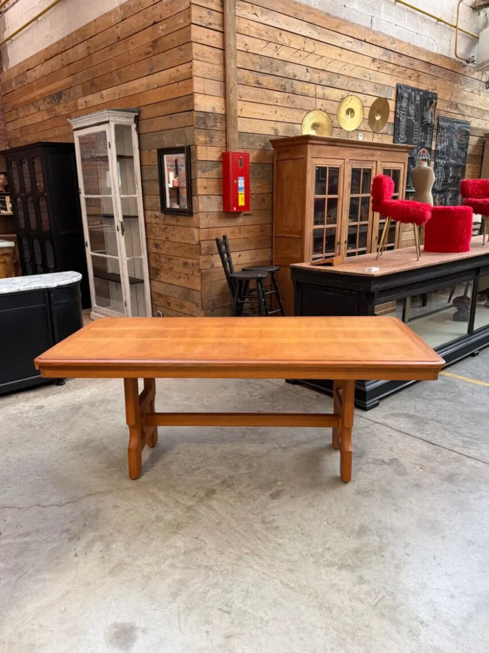 Table à rallonges Guillerme et Chambron pour « Votre maison »