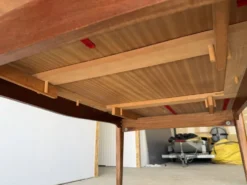 Table rectangulaire à rallonges design scandinave en teck massif