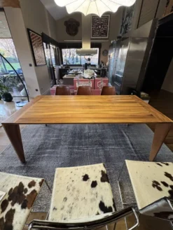 Table repas design Noyer massif Ligne Roset