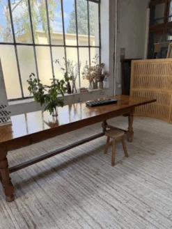 Table repas style drapière noyer 2m5/3m5 1900