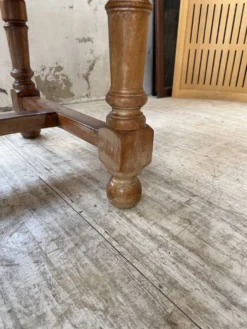 Table repas style drapière noyer 2m5/3m5 1900