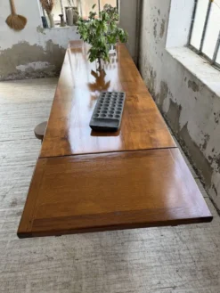 Table repas style drapière noyer 2m5/3m5 1900