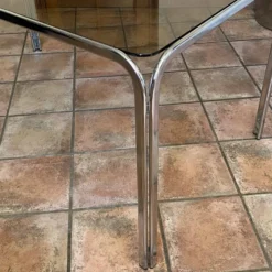 Table Roche Bobois. 1970. Space age. 145x83.