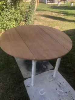 Table ronde ancienne