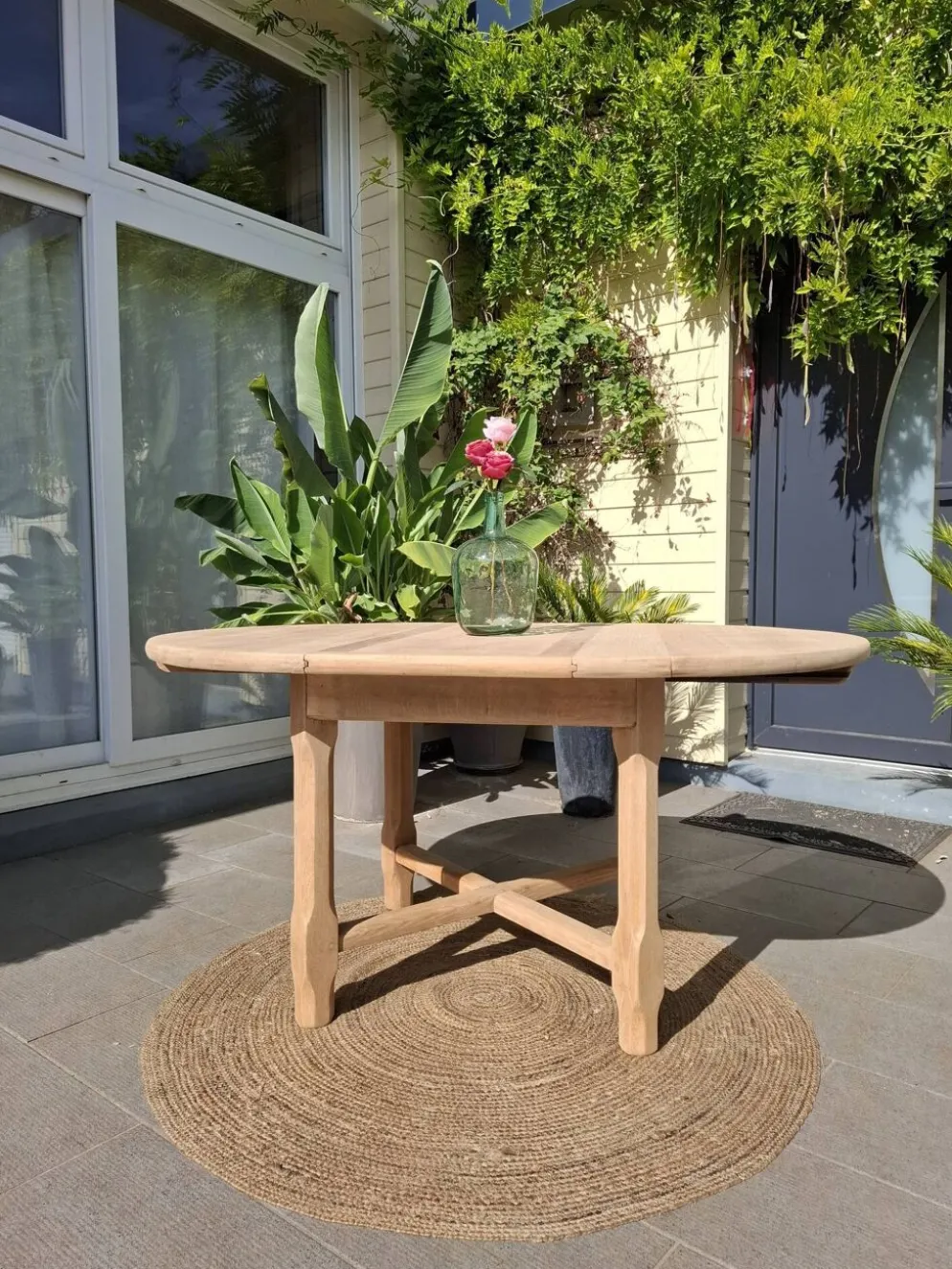 Table ronde avec rallonge rénovée