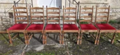 Table ronde bois avec 1 rallonge intégrée + 6 chaises bois et tissus