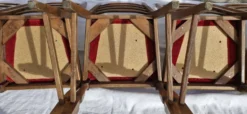 Table ronde bois avec 1 rallonge intégrée + 6 chaises bois et tissus