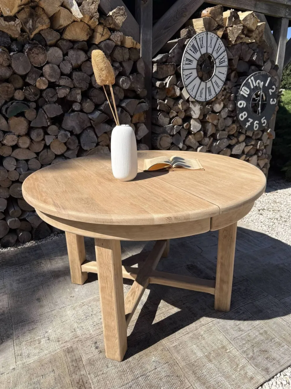 Table ronde chêne massif avec rallonges 220cm max