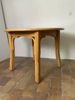 Table ronde de salle à manger