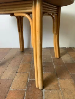 Table ronde de salle à manger