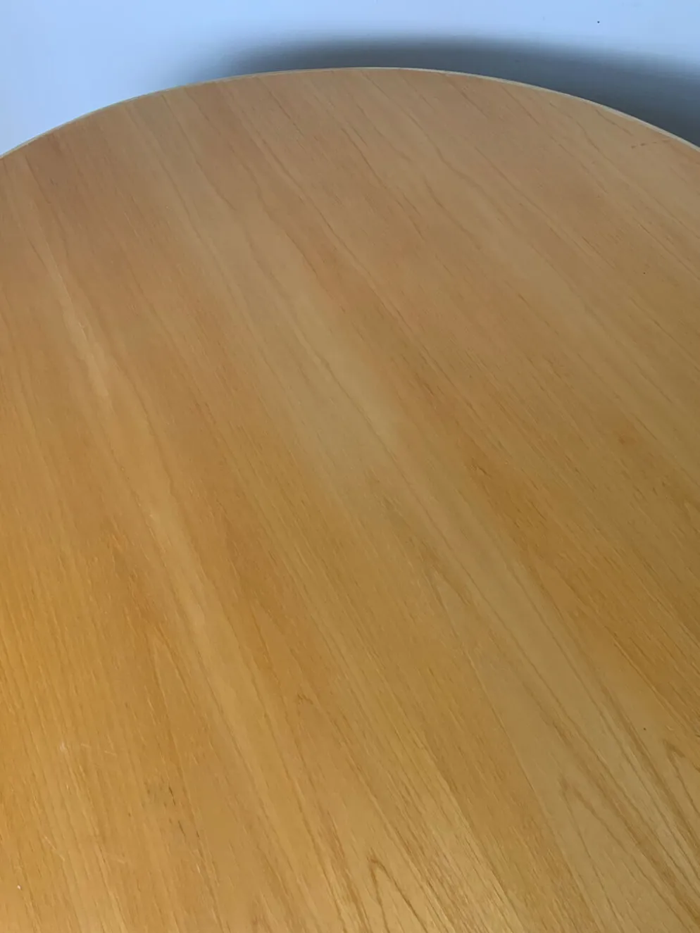 Table ronde de salle à manger