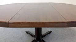 Table ronde de salle à manger extensible Baumann, France vers 1970