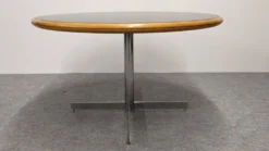 Table ronde de salle à manger moderniste dlg Warren Platner, Italie 1970