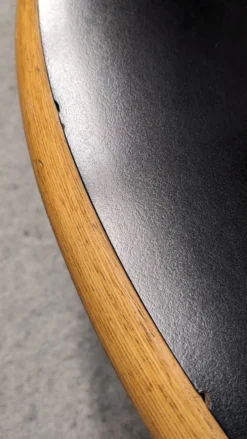 Table ronde de salle à manger moderniste dlg Warren Platner, Italie 1970