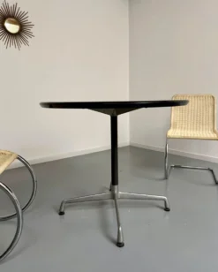 Table ronde design Eames Contract pour Herman Miller années 1960