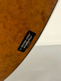 Table ronde design Eames Contract pour Herman Miller années 1960