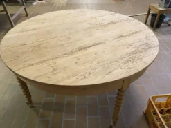 Table ronde en chêne