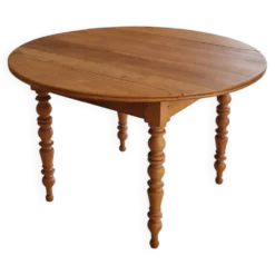 Table ronde en merisier