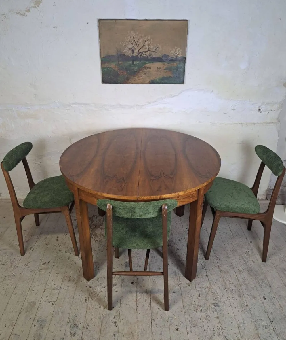 Table ronde extensible Art déco des années 1950, rénovée.