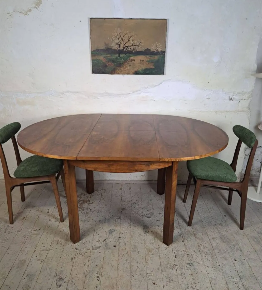 Table ronde extensible Art déco des années 1950, rénovée.