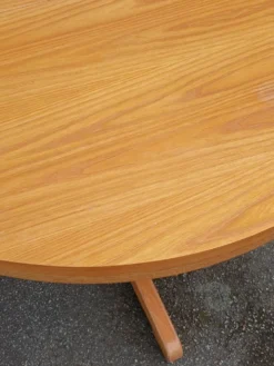 Table ronde extensible en orme