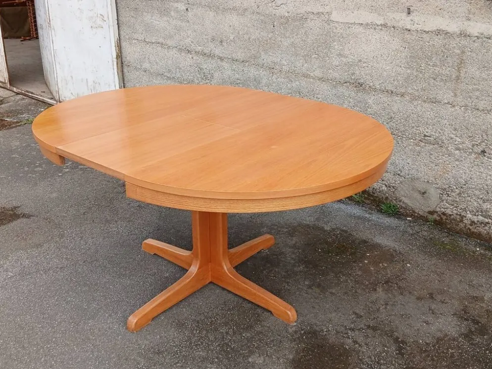 Table ronde extensible en orme