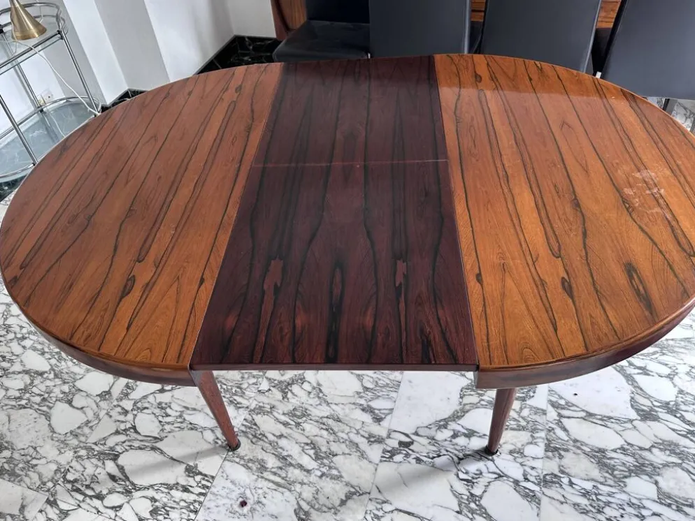 Table ronde extensible en palissandre de Rio