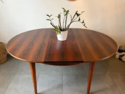 Table ronde extensible en palissandre de Rio