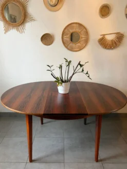 Table ronde extensible en palissandre de Rio