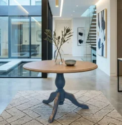 Table ronde extensible à pied central – Esprit campagne chic