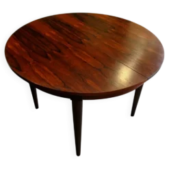 Table ronde extensible scandinave en Palissandre de Rio, années 70