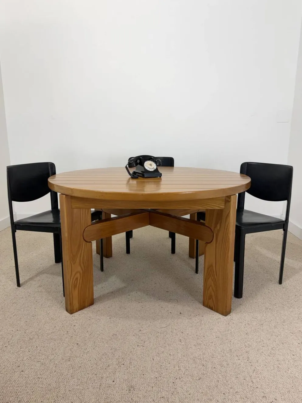Table ronde extensible vintage esprit Atelier Chauvin S.A. – années 70